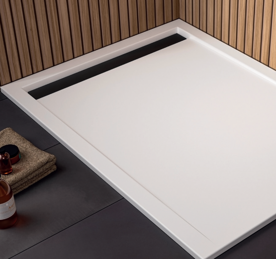 HSK Acryl-Duschwanne mit integrierter Ablaufrinne schmal, super-flach, weiß, Quadrat 90 x 90cm Rinnenabdeckung schwarz matt